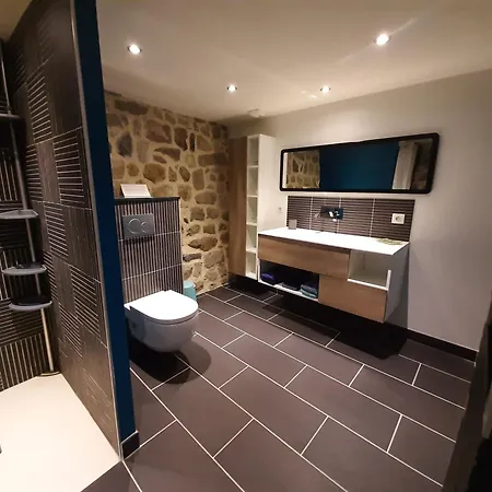 Hébergement de vacances La Clé Des Champs Roche (Loire)